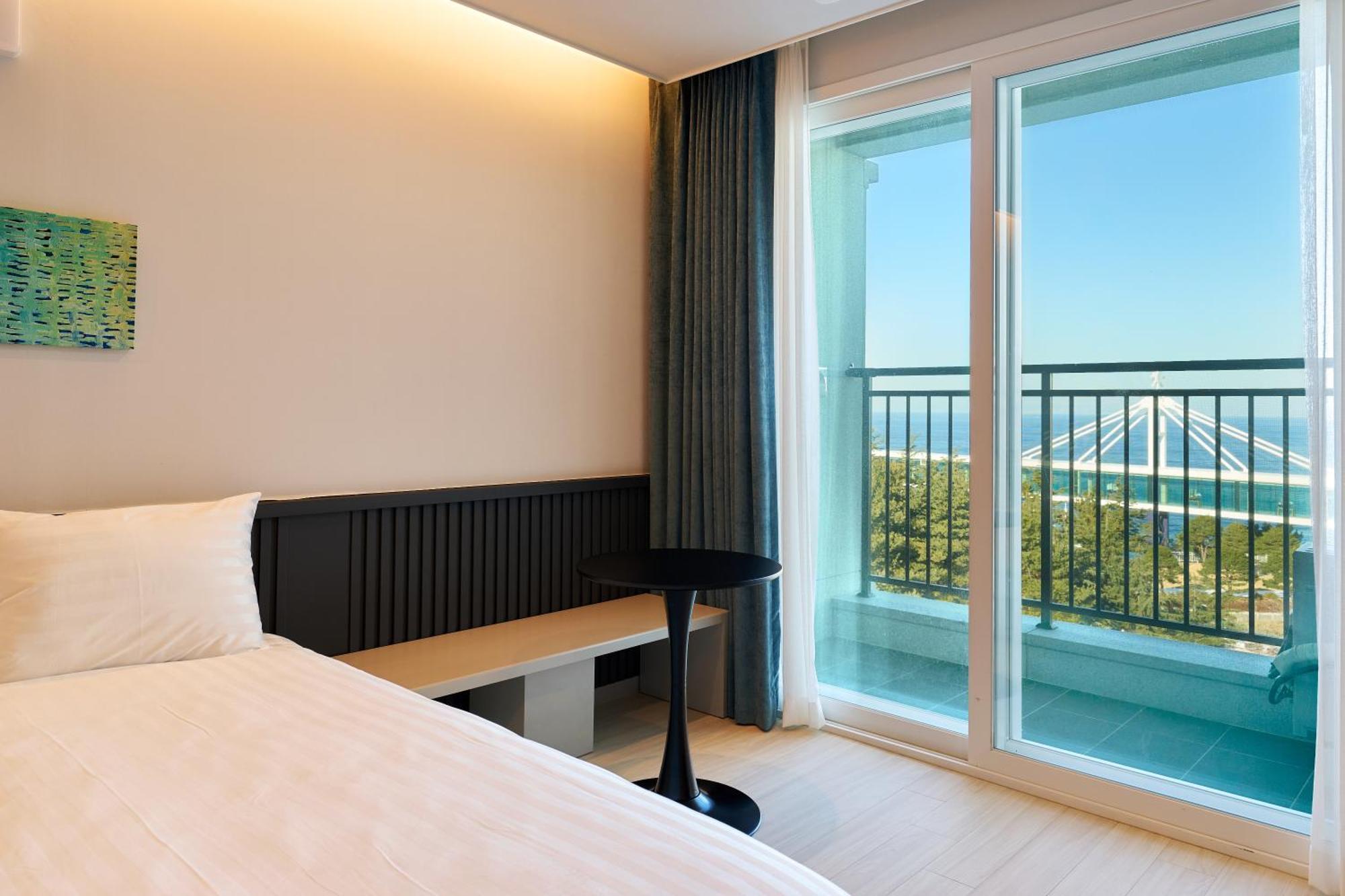 Sollavue Hotel & Resort Gangneung Esterno foto
